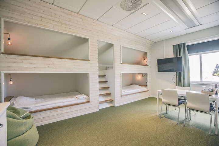 Room 14 of 73
