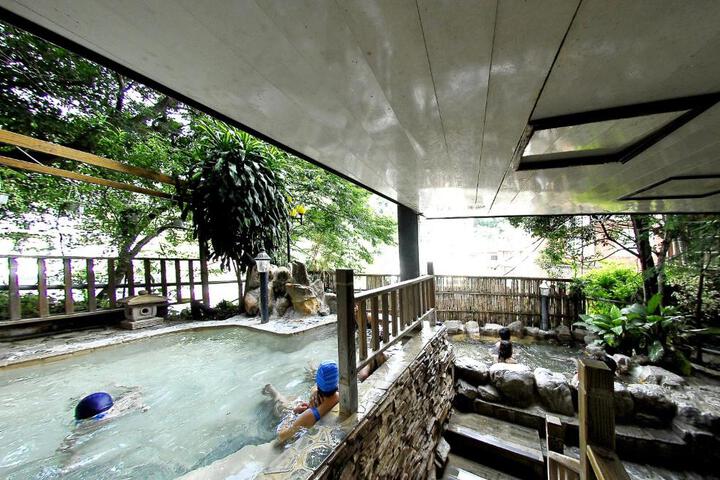 Green City Hotel