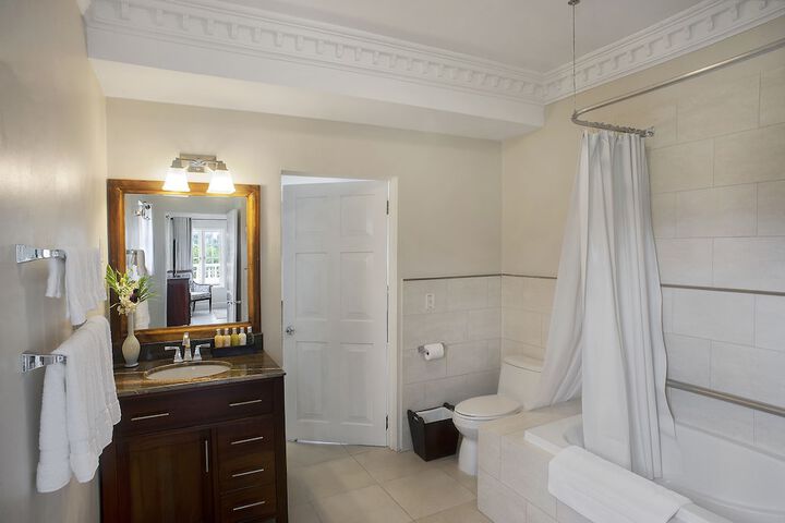 Bath Photo
