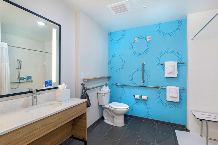 1 King Bed with Walk in Shower (3 of 17)