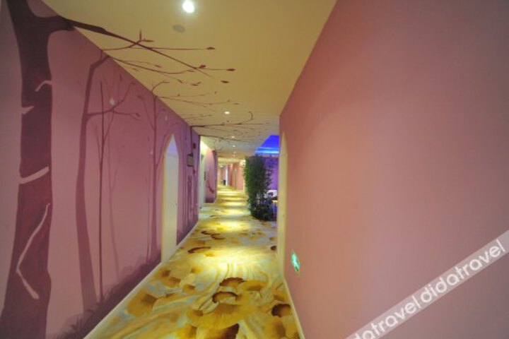 Shanghai Guanjun Hotel