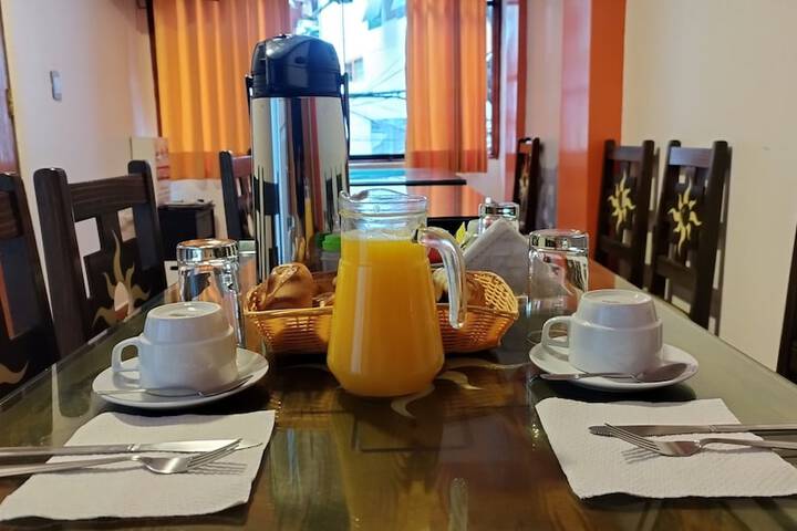Breakfast/Coffee Service 25 of 28