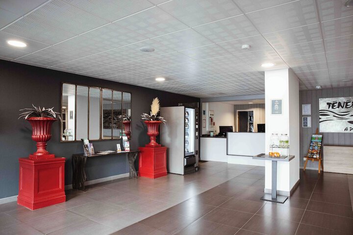 Lobby Entry