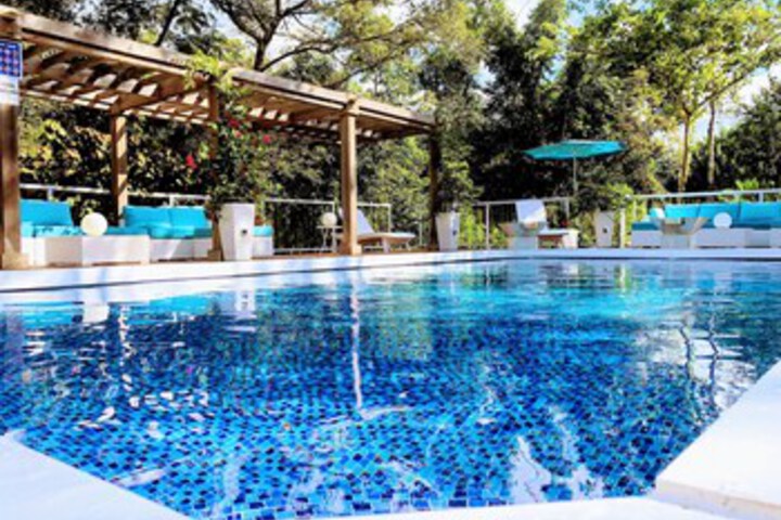 Pool 23 of 45