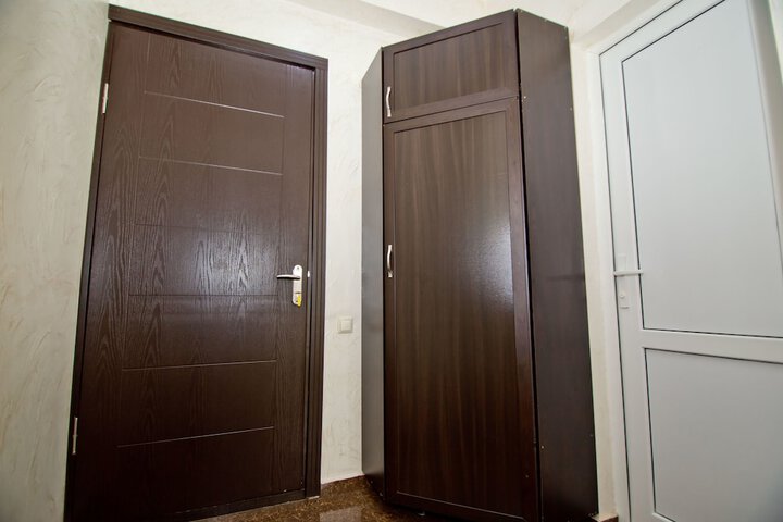 Room 34 of 93