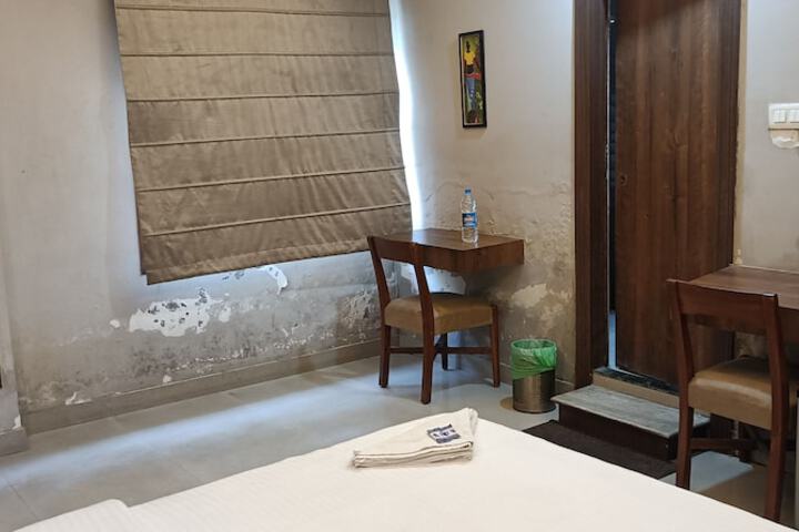 Room 8 of 57