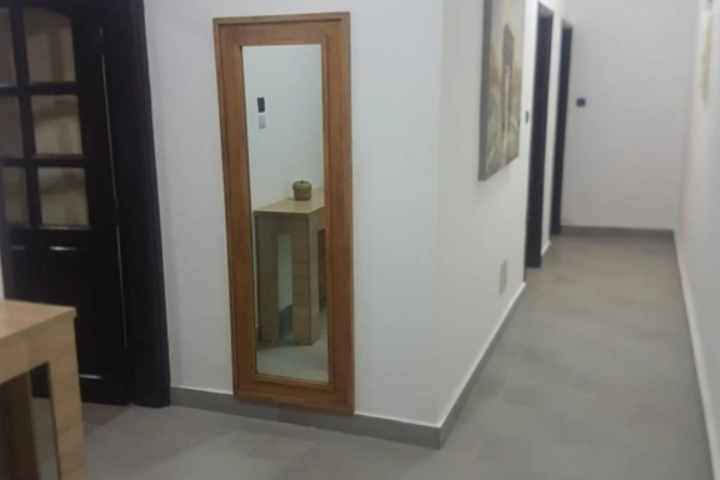 Room 10 of 11