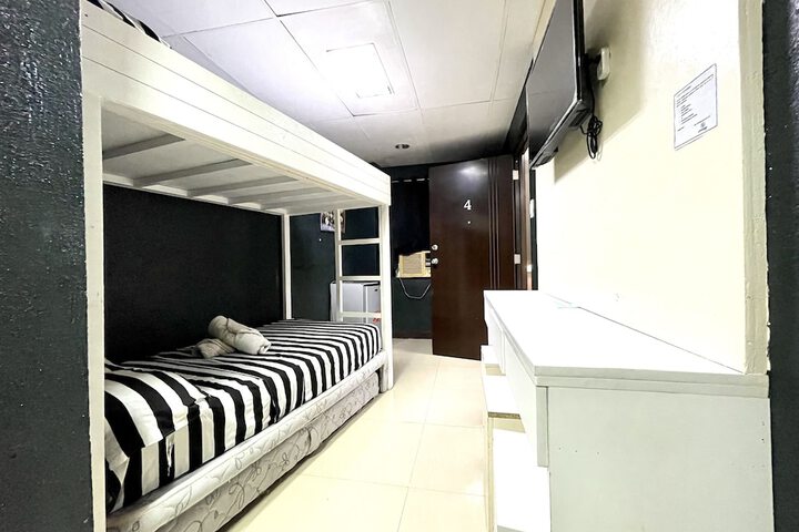 Room 20 of 24