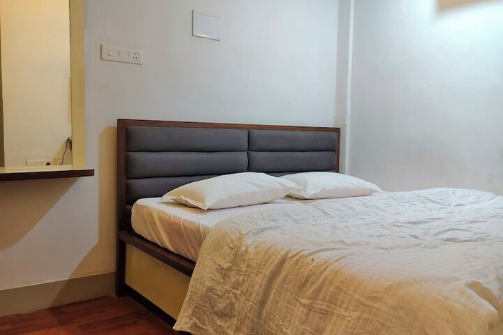Room 5 of 24