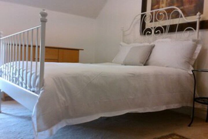 Room 25 of 47