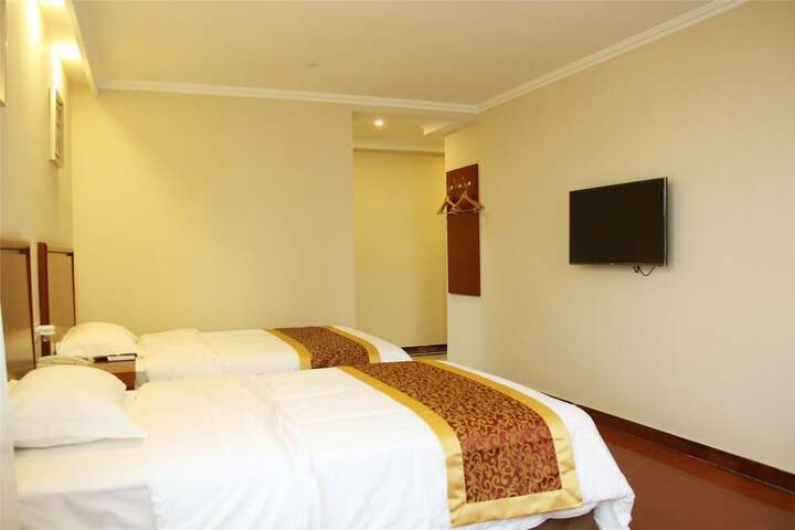 Room 16 of 45