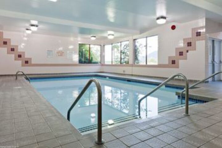 Pool 34 of 46