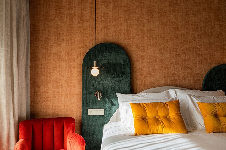 Room 13 of 117