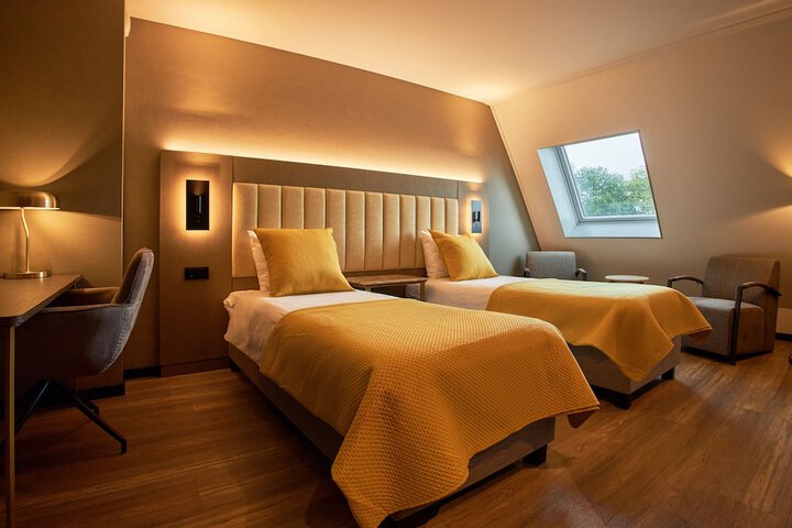 Room 29 of 62