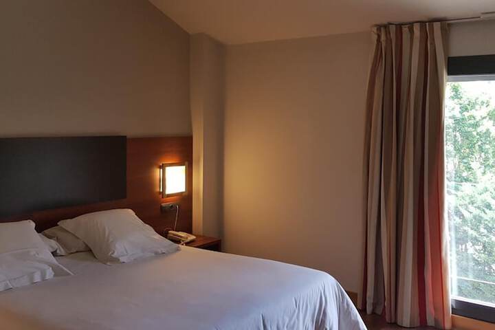 Room 8 of 58