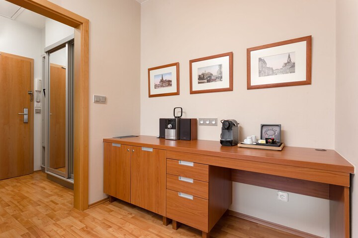 Room 14 of 52