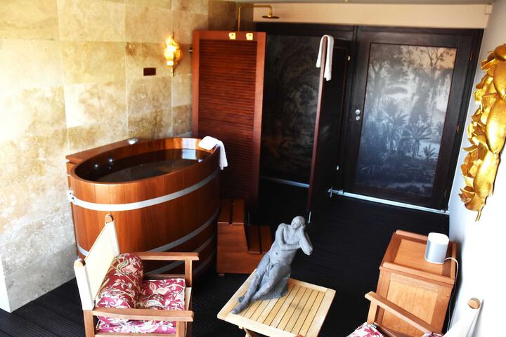Relaxing Spa