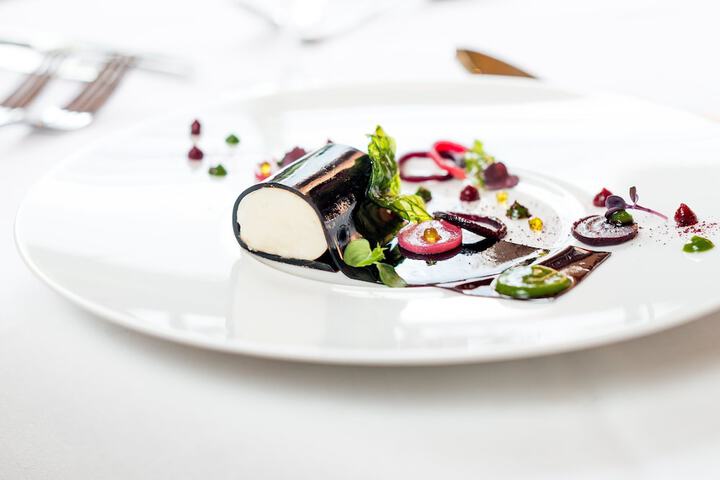 Dining 71 of 108