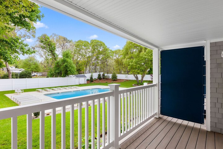 Terrace/Patio 26 of 37