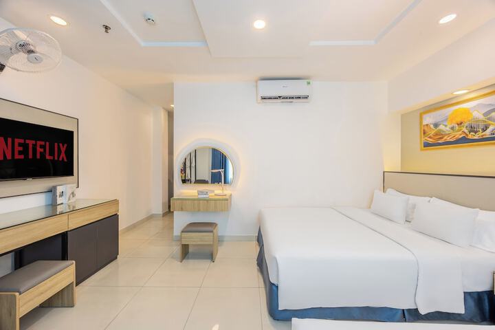 Room 6 of 21