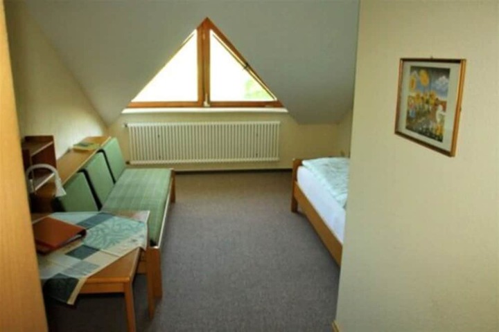 Room 22 of 53