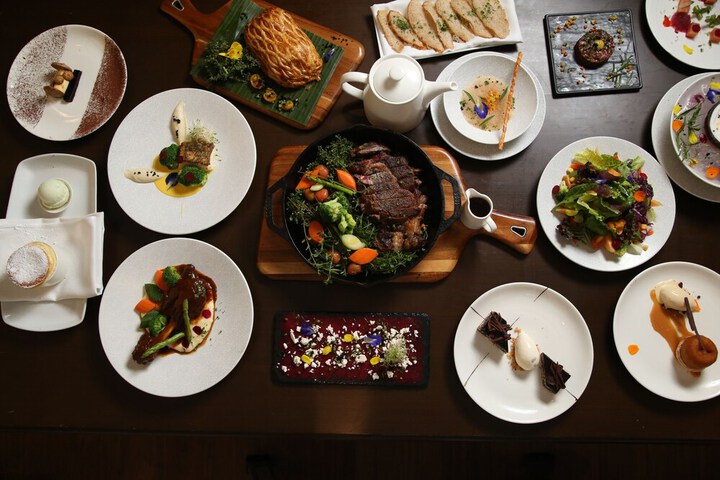 Dining 78 of 175
