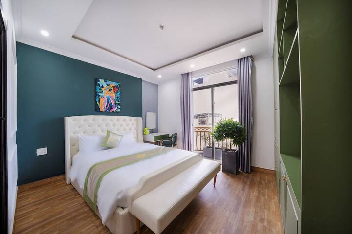Chiori Seaside Hotel Da Nang
