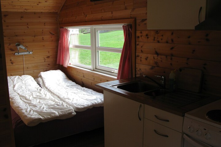 Room 6 of 24