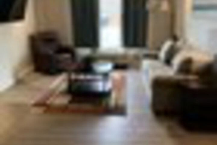 Room 179 of 297