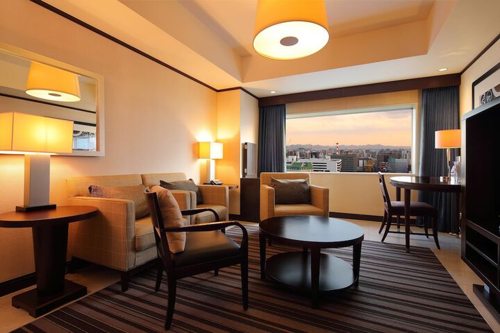 Room 25 of 152