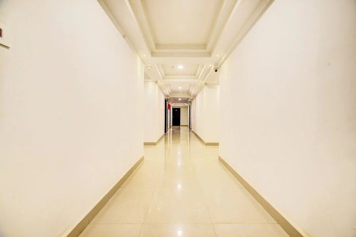 Room 10 of 17
