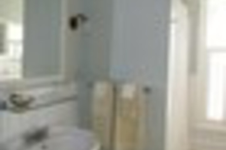 Room 116 of 174