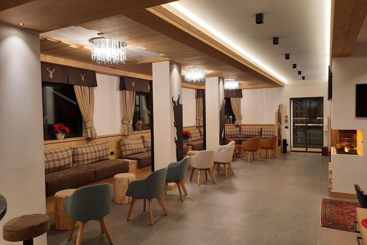 Hotel Interior 2 of 57