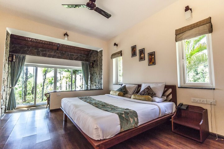 Room 4 of 53