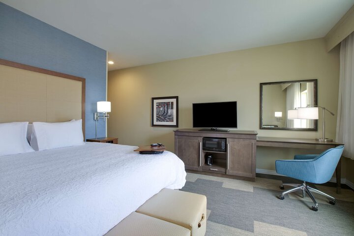 Room 5 of 25