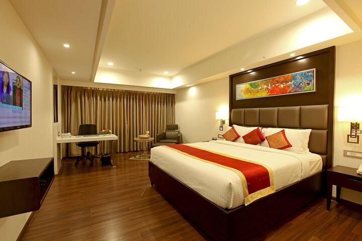 Room 7 of 37