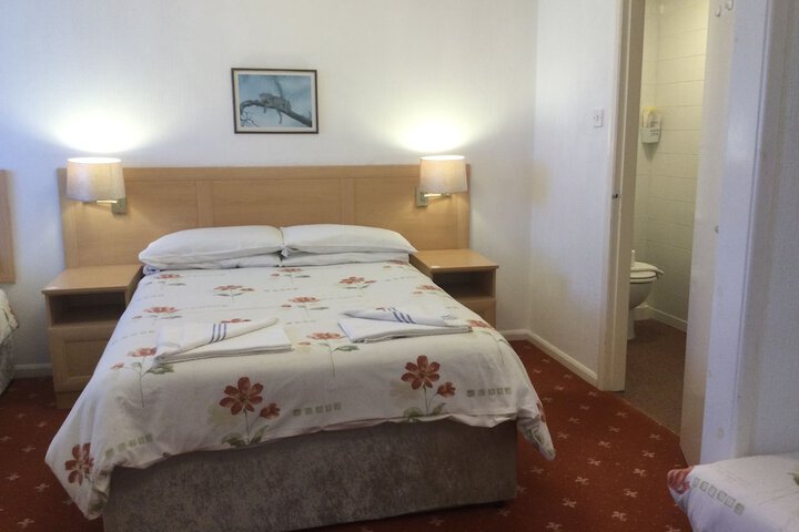 Room 57 of 170