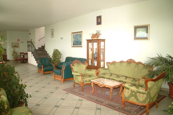 Lobby Photos