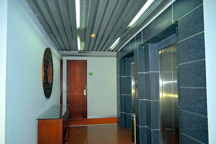 Hotel Entry