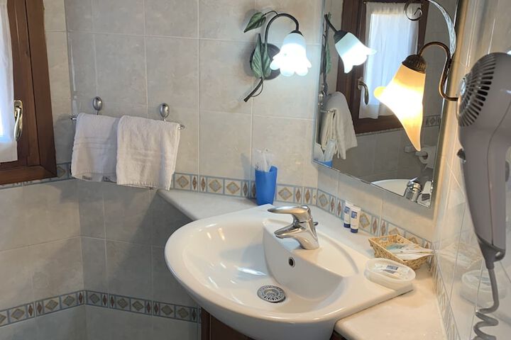 Clean Restrooms