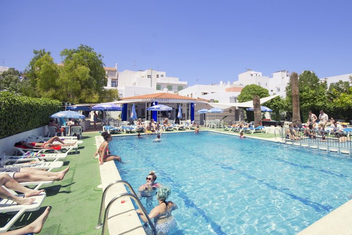 Pool Hotel