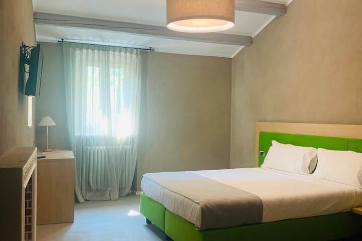 Room 16 of 92
