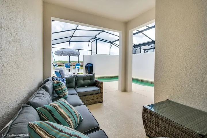Terrace/Patio 7 of 22