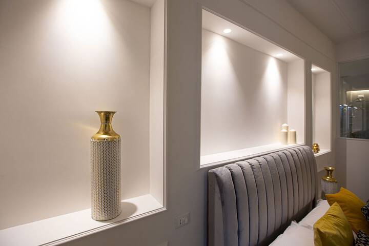 Room 42 of 74