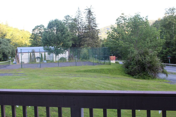 Terrace/Patio 67 of 110