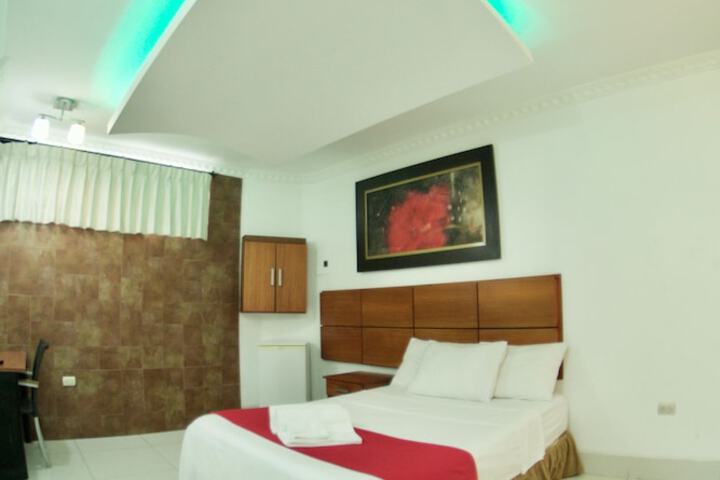 Room 21 of 46