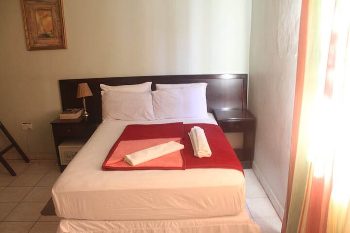 Room 16 of 24