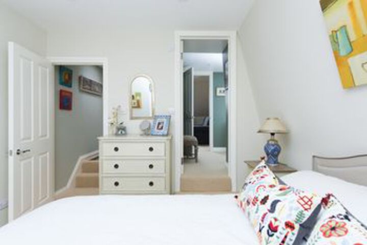 Room 18 of 29