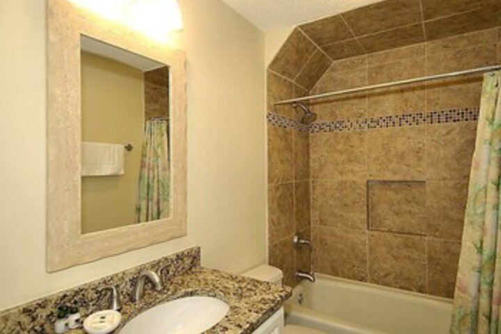 Room 2 of 24