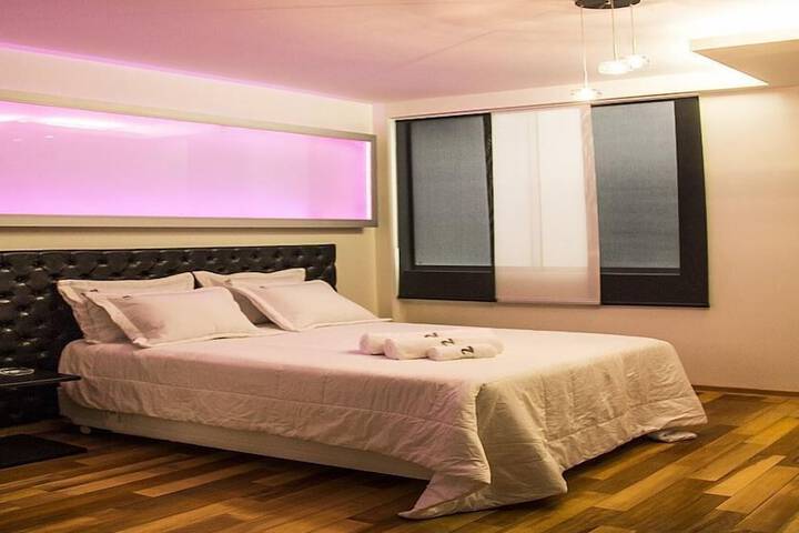 Room 14 of 27
